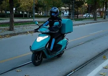 Kuryelere ilişkin düzenleme! Artık 'postacı' olarak anılacaklar