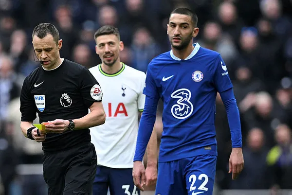 Galatasaray Hakim Ziyech transferini bitiriyor! Faslı yıldız Cimbom’a imza atıyor...