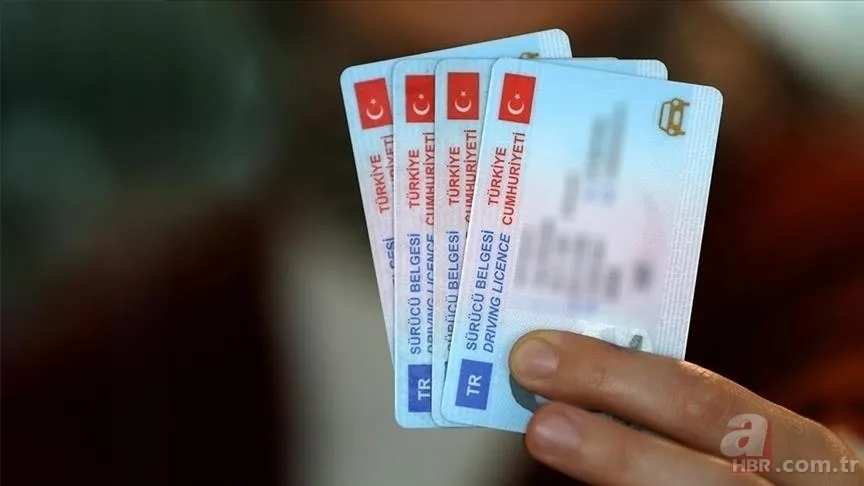 EHLİYET YENİLEME RANDEVU ALMA: Eski tip sürücü belgesinde süre doluyor! Ehliyet yenileme için gerekli belgeler neler? 1