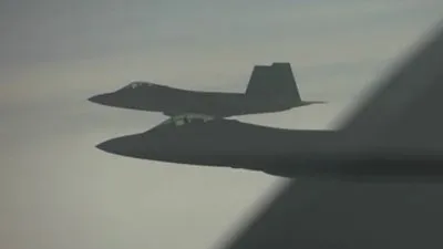 ABD jetleri Rus uçaklarına eşlik etti
