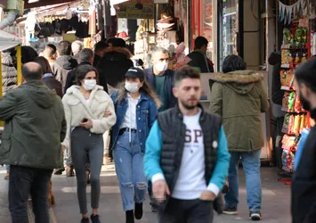 Kısıtlamanın ardından Diyarbakır'da yoğunluk! Denetimler sıklaştırıldı