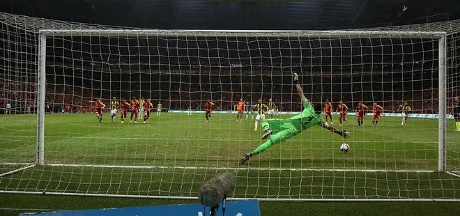 Fenerbahçe 27 yıl sonra penaltı kullandı