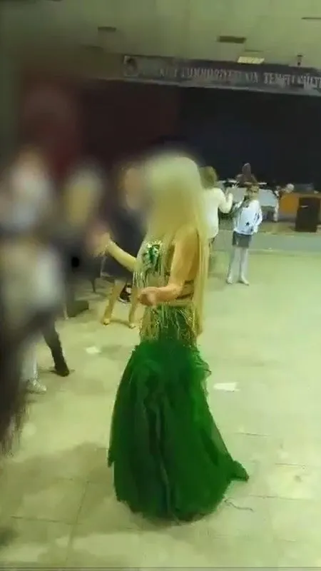 Okulda dansöz skandalı! Bakan Özer yeni gelişmeyi duyurdu! Rezil görüntülerin önünü kesen uygulama devreye girdi - 2