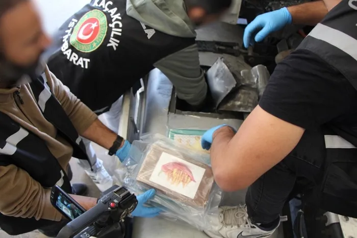 Zehir tacirlerine darbe! Tek seferde ele geçirilen en yüksek miktar