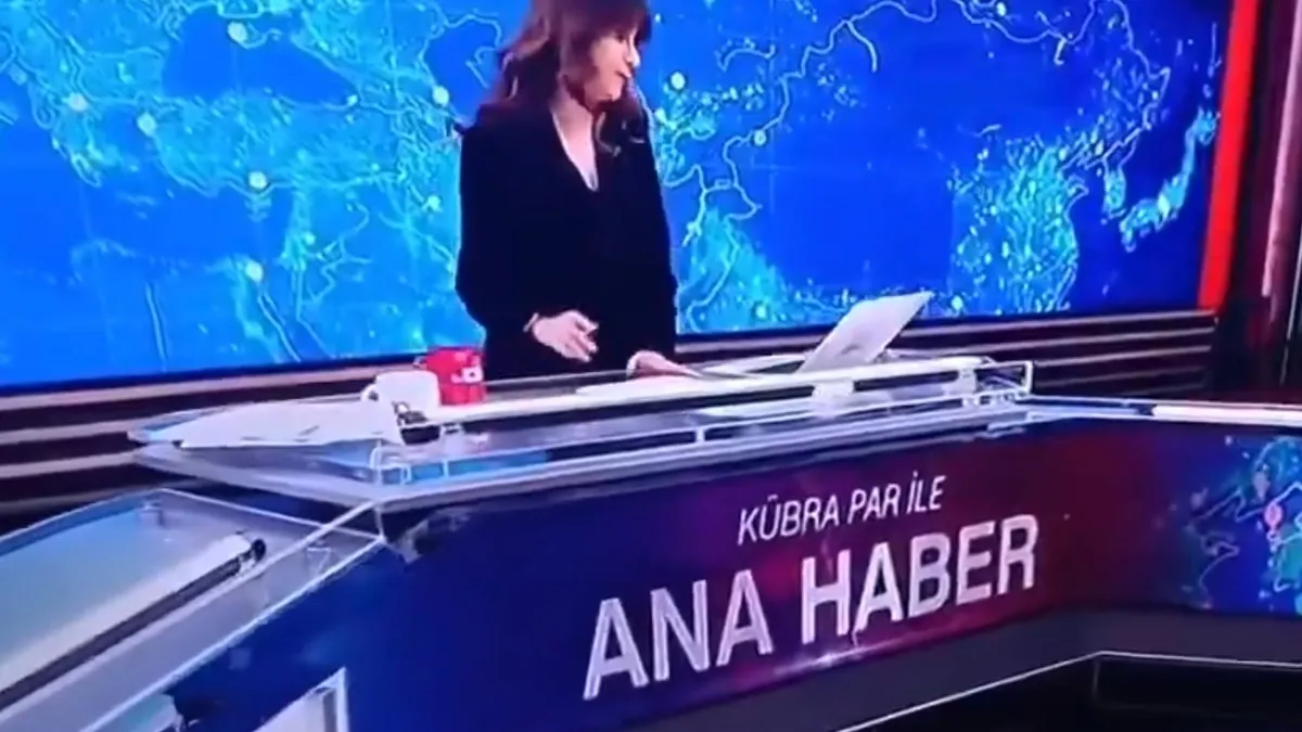 Sunucu Kübra Par'dan saygısızlık! Yayın bitiminde el hareketi yaptı | RTÜK'ten jet inceleme