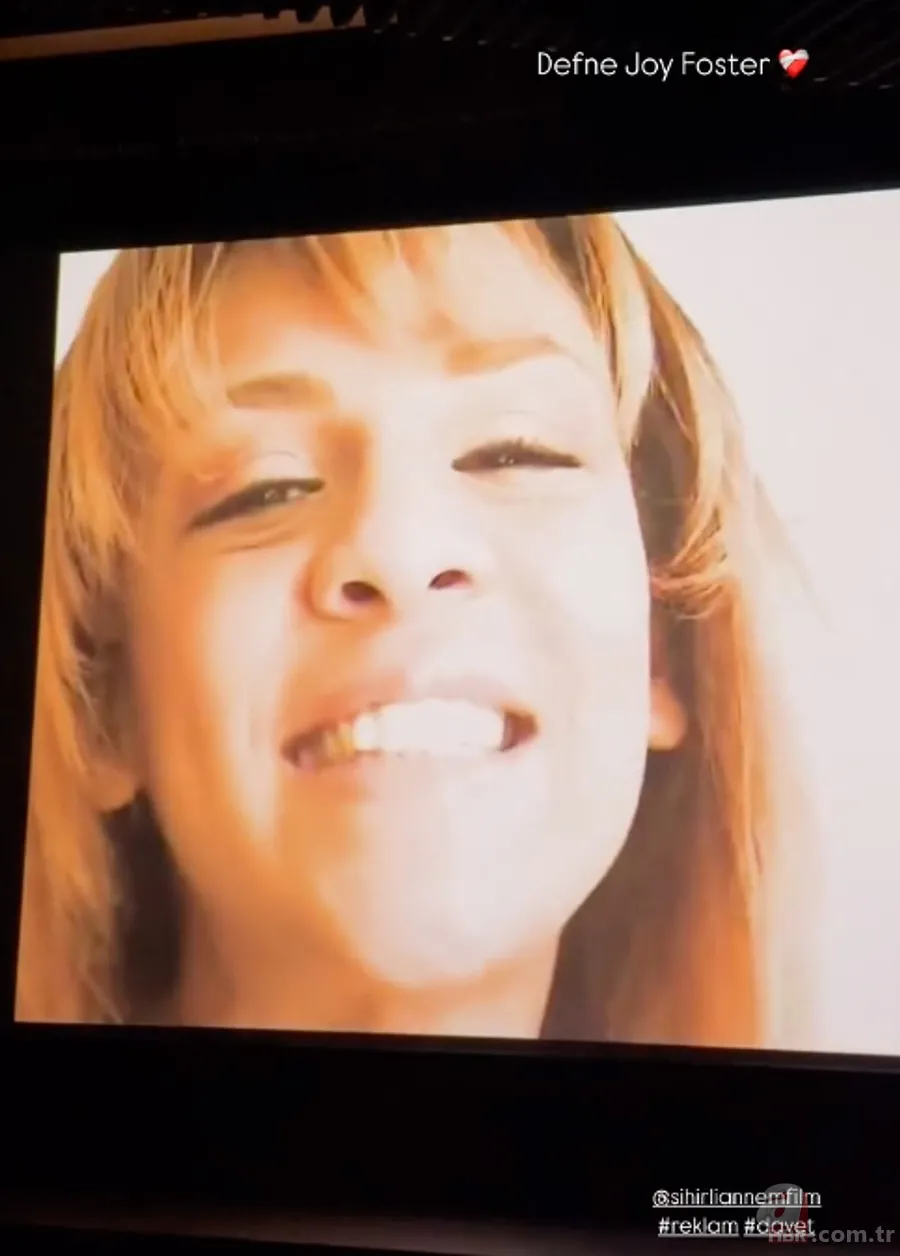 Sihirli Annem'in Eda Peri'si Defne Joy Foster'ın bu hallerini ilk kez göreceksiniz! 9