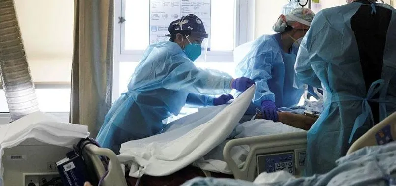 Koronavirüs yoğun bakım ünitelerinden korkunç görüntüler! Doktor ve hemşireler iş bıraktı