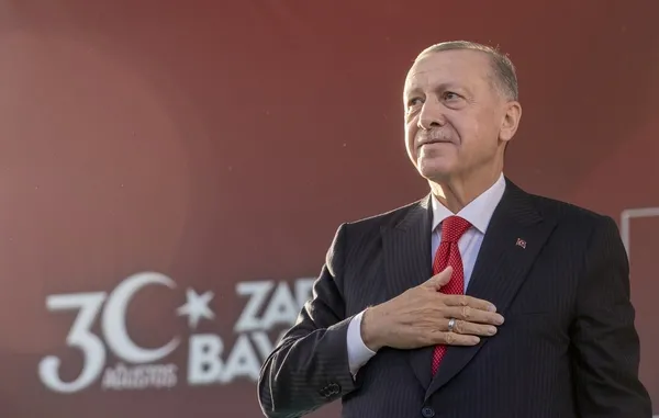ertugrul-ozkokten-erdogan-itirafi-turklerle-oynamayin-turkiye-buyuk-devlettir-imajini-yerlestirdi-1672670473511.jpg Ertuğrul Özkök'ten 'Erdoğan' itirafı: ‘Türklerle oynamayın Türkiye büyük devlettir’ imajını yerleştirdi - 1