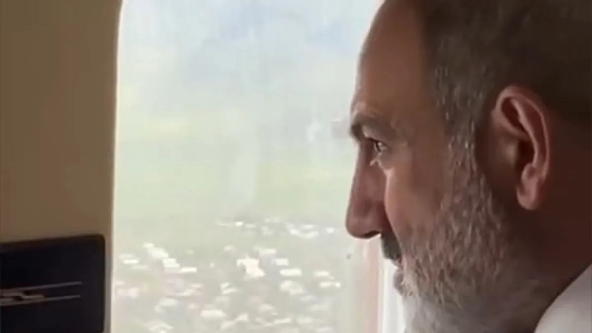Ermenistan Başbakanı Nikol Paşinyan'ın helikopteri zorunlu iniş yaptı Son duruma