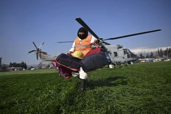 CHP lideri Özgür Özel’den Başkan Erdoğan ve TSK’ya iftira! Ordu yoktu yalanı madde madde çürüdü
