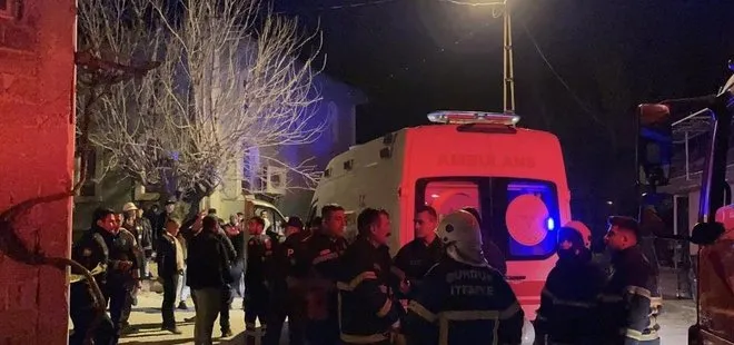 Yaşlı adam evinde yanmış halde ölü bulundu