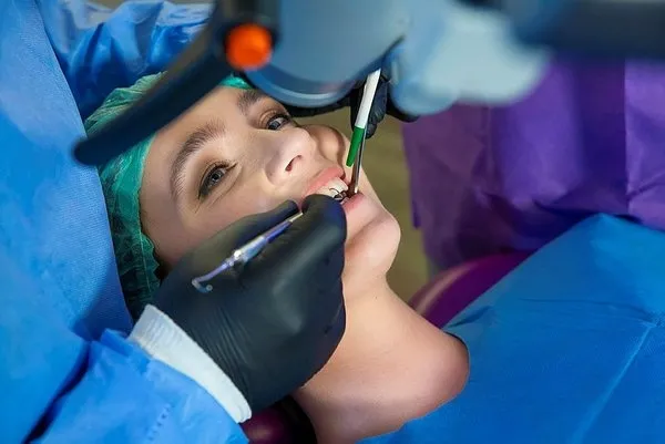 SGK dişte zorunlu tüm tedavileri karşılıyor