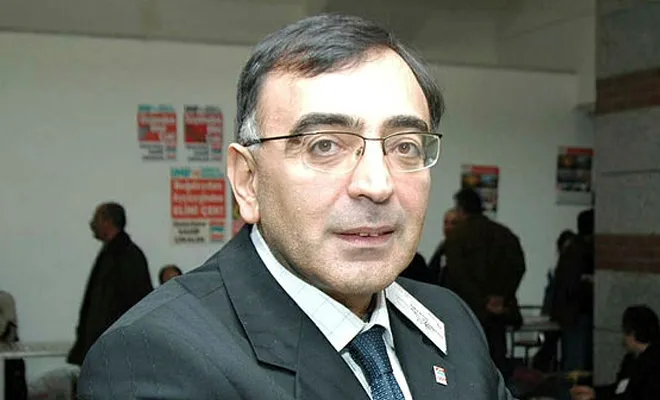 Seçim sonuçları muhalif yazarlarda şoke etkisi yaptı! Birbirlerine girdiler!
