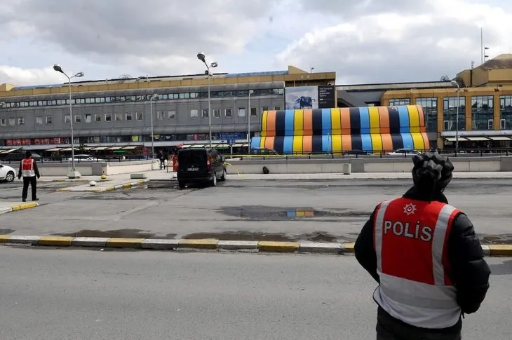 İstanbul Otogarı’nda bomba paniği