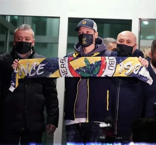 Fenerbahçe'nin yeni transferi Mesut Özil'den çocukluk itirafı - 1