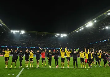 Borussia Dortmund adını çeyrek finale yazdırdı