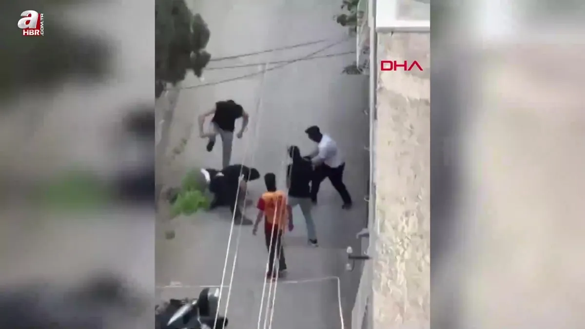 Gündüz vakti linç! Başında sopa kırdılar