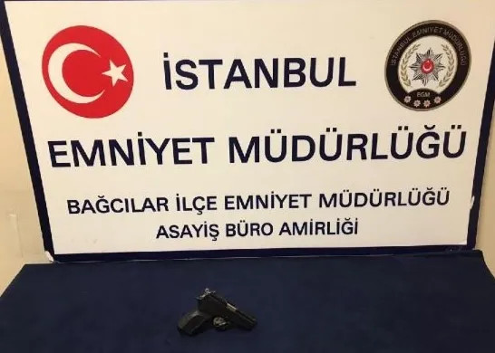 istanbulda-park-yeri-tartismasi-kanli-bitti-komsu-komsusunu-vurdu-1660893921192.jpg İstanbul’da park yeri tartışması kanlı bitti! Komşu komşusunu vurdu - 2