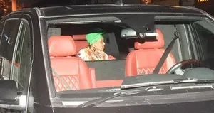 Diva’nın canı karpuz çekince...