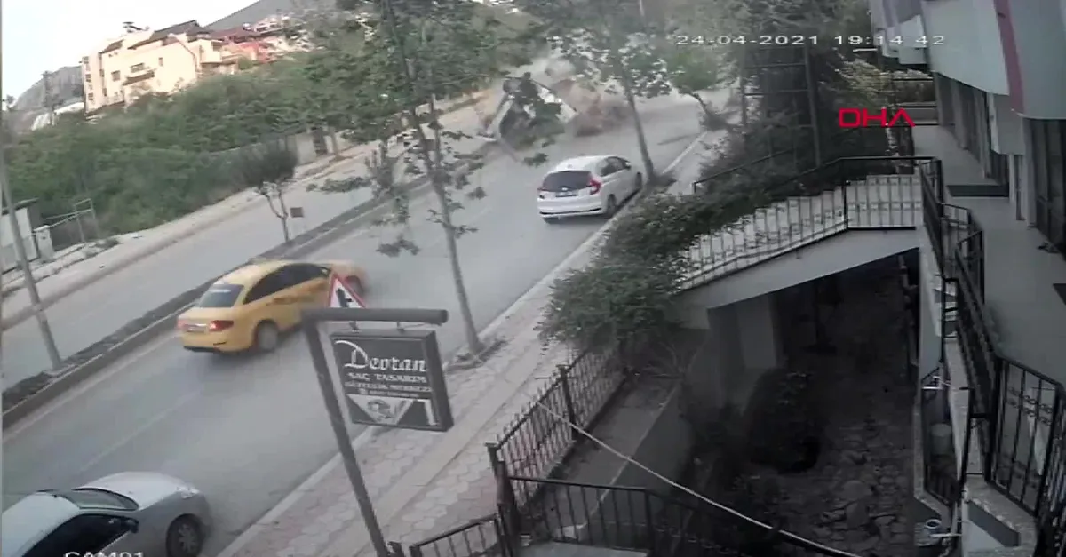Hatay'da feci kaza! Görüntüler ortaya çıktı
