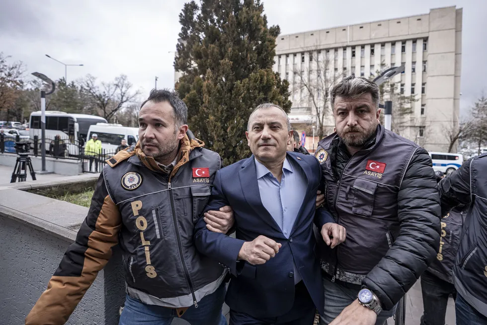 Doku soruşturması derinleşiyor! Sonel'den "karanlık" mesai: Eleştirenin evine böcek, telefonuna dijital kanca! - 1