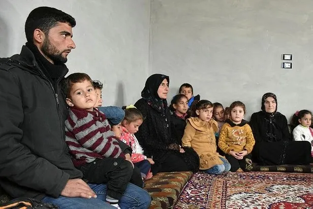 Suriyeli Mahmud'un İdlib'deki ailesi evsiz kaldı - 3