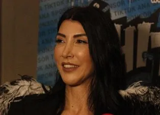 Hande Yener tanınmaz hale geldi! İşte Hande Yener’in yeni tarzı