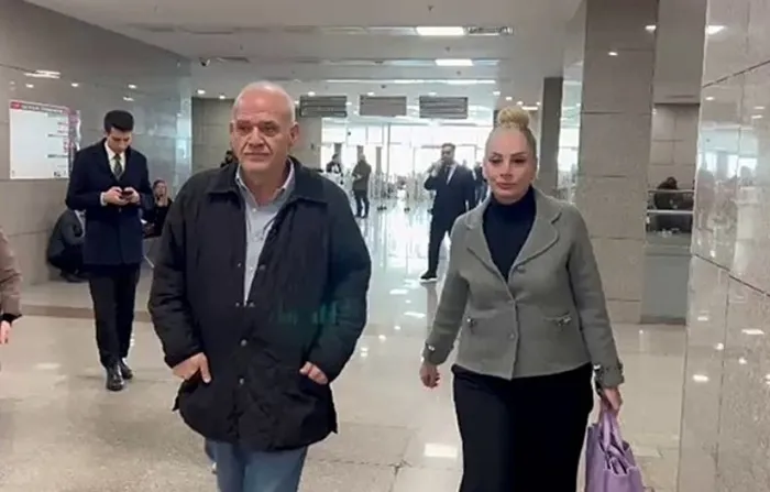 bahis-sorusturmasinda-gelisme-ahmet-cakarin-ifadesi-ortaya-cikti-telefonu-kirik-bulundu-1765806112379.jpg Fotoğraf-A Haber Arşiv