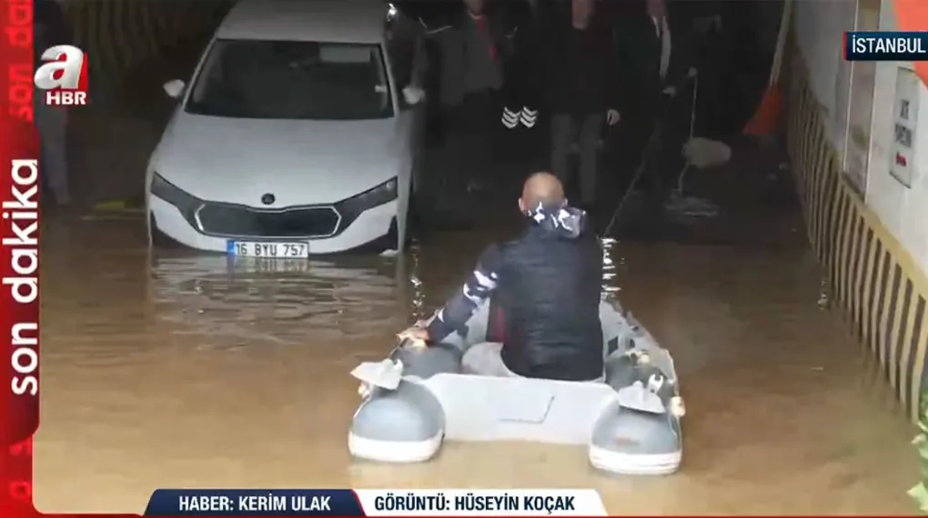 İstanbul'da rezidansa ulaşım botlarla sağlanıyor! Kerim Ulak sahadan son durumu aktardı
