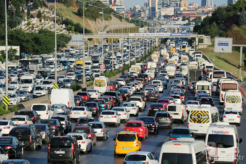 2019 bayram trafiği ne zaman başlar? Trafik yoğunluğu az olan saatler hangileri? 17