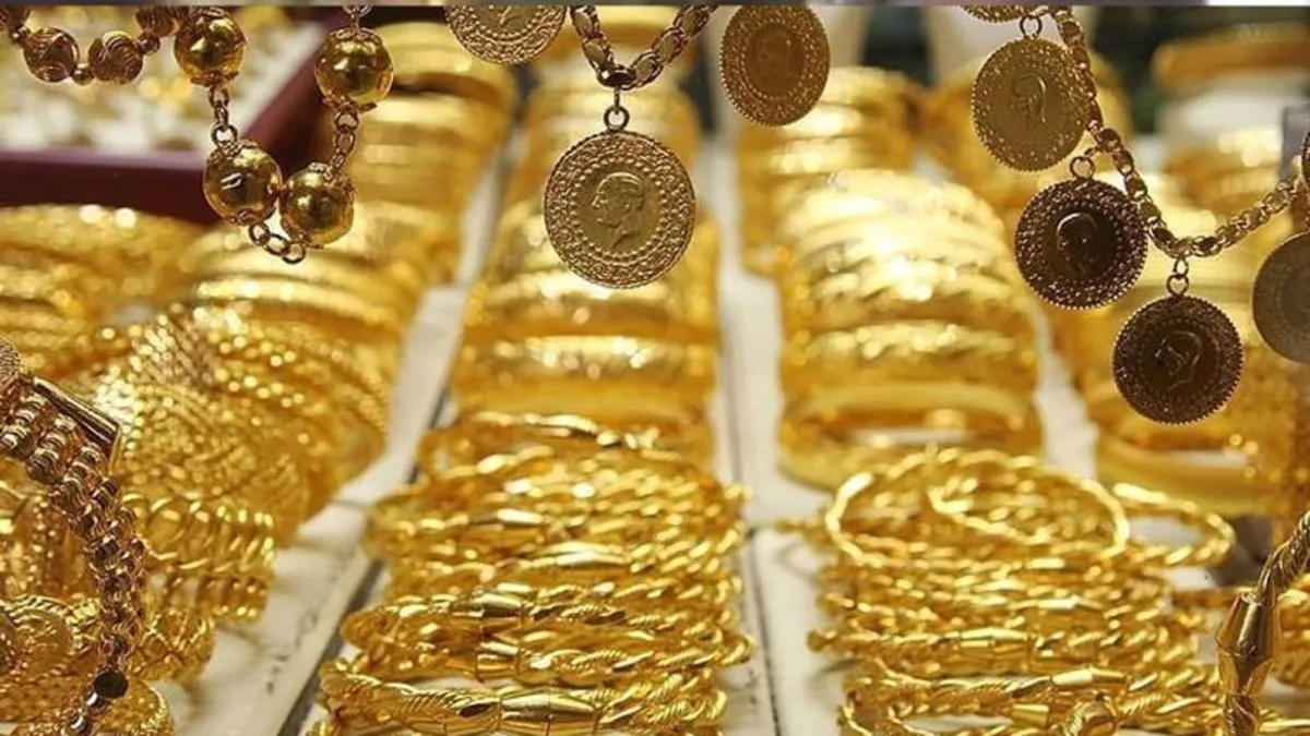 Gram altın rekor kırdı, dolandırıcılar devrede! İnternetten altın alınır mı? Uzman isim A Haber’de anlattı