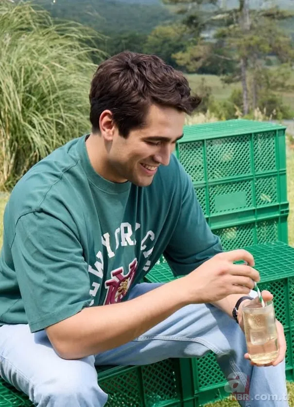 Tam 6 kardeşler! Mert Ramazan Demir'in doktor abisiyle benzerliğine şaşıracaksınız 3