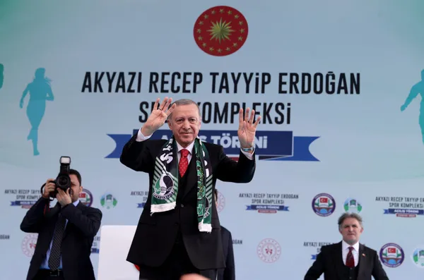 Başkan Erdoğan PKK’nın gölgesine sığınan 7’liye ülkenin kırmızı çizgilerini hatırlattı: Bu ülke terör devleti değildir