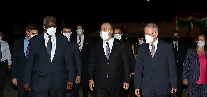 Dışişleri Bakanı Çavuşoğlu Gine’de