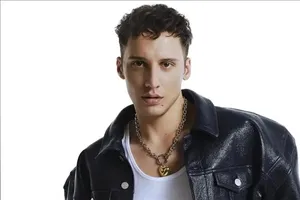 Edis hakkında yakalama kararı