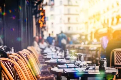 Starbucks ve kafeler kaça kadar açık olacak? Çay bahçeleri, restoran ve kafeler saat kaçta kapanıyor?