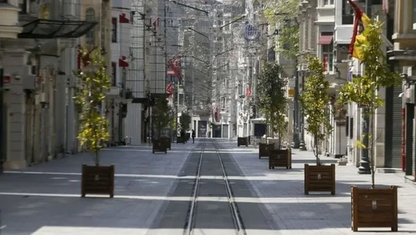 Son dakika: Sokağa çıkma kısıtlaması başladı! Ne zaman sona erecek? Kimler muaf tutulacak?