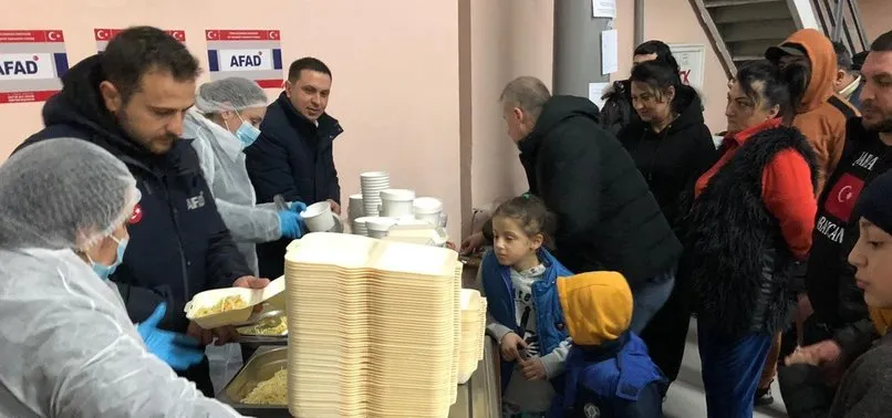 Türkiye yardıma muhtaç Ukrayna halkının yanında! Yardım TIR’ları bölgede