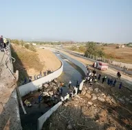 İzmirdeki katliam gibi kazadan korkunç görüntüler!