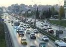 Tatil bitti milyonlar İstanbul trafiğinde kaldı