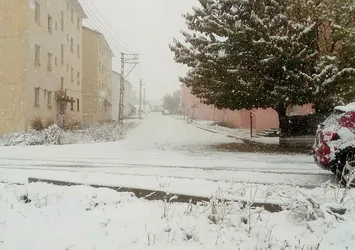 Tunceli Pülümür'de eğitime 2 gün kar tatili