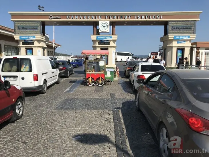 Dönüş yoğunluğu erken başladı! Araç kuyrukları oluştu