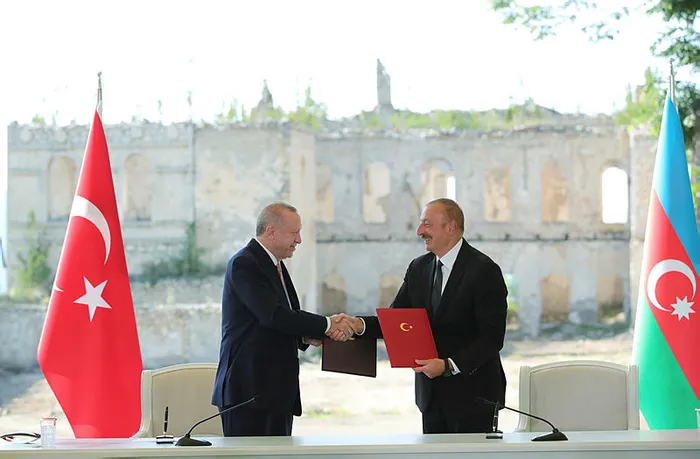 son-dakika-tbmmde-turkiye-azerbaycan-icin-kritik-kanun-teklifi-1643729502373.jpg Son dakika: TBMM'de Türkiye-Azerbaycan için kritik kanun teklifi - 3