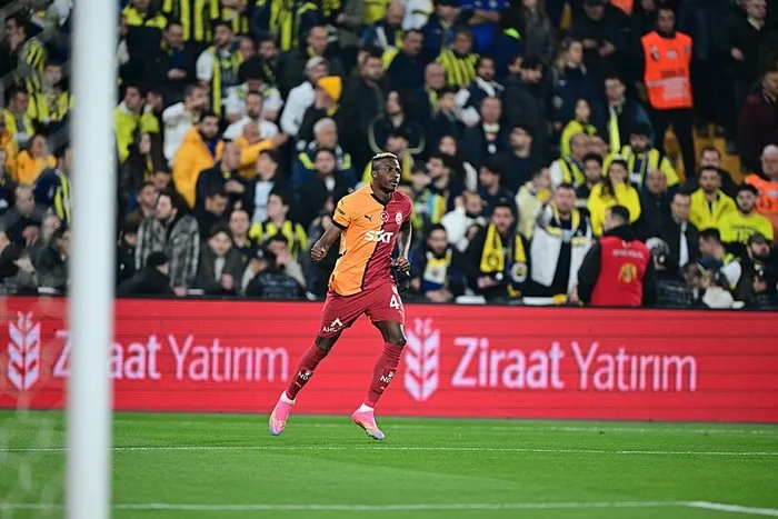 canli-ztkda-dev-derbi-fenerbahce-galatasaray-1743617630593.jpeg (Foto: AA)