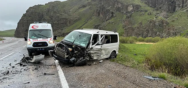 agrida-feci-kaza-2-arac-birbirine-girdi-2-olu-5-yarali-var-1715581258468.jpg Ağrı'da feci kaza! 2 araç birbirine girdi: 2 ölü, 5 yaralı var - 1
