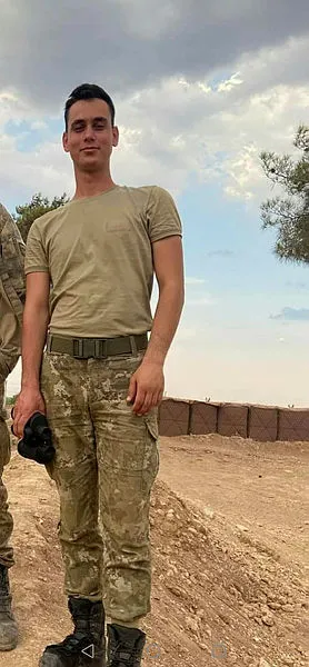 Son dakika: Akçakale Şanlıurfa hudut hattında 3 Mehmetçik şehit oldu