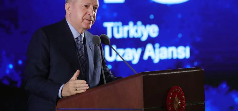 Başkan Recep Tayyip Erdoğan duyurdu! "Türkiye 2023 yılında Ay'a ulaşacak"