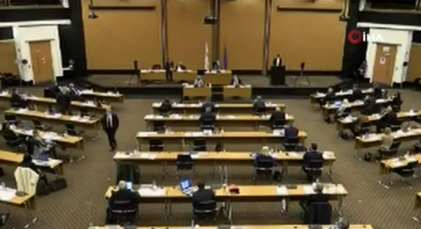 KKTC'deki son deprem Meclis’te de hissedildi! İşte korku dolu o anlar - 2