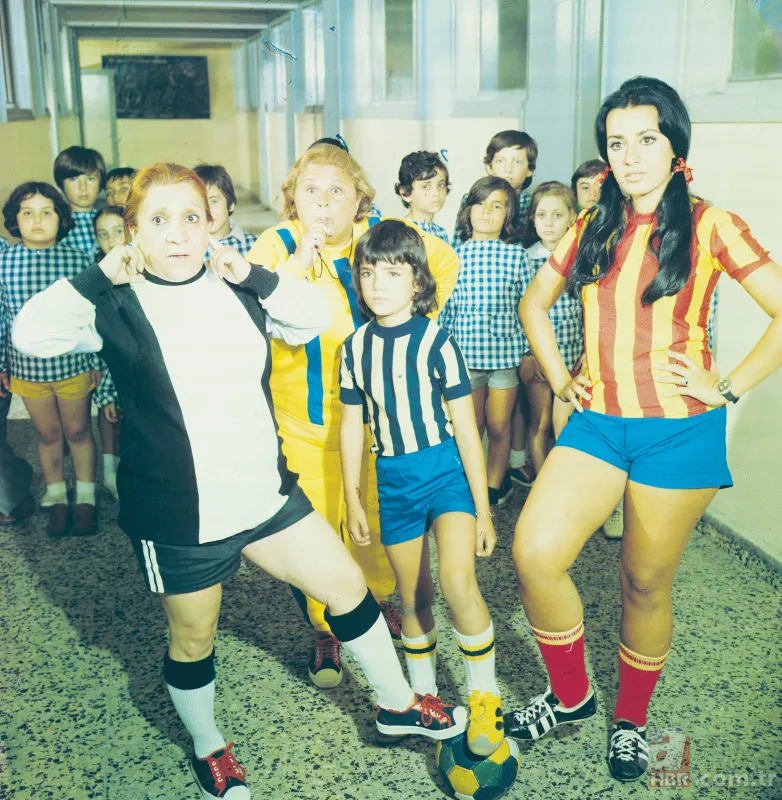 Adile Naşit aslen nereli, kaç yaşında neden vefat etti? İşte Adile Naşit ile ilgili bilinmeyenler 17