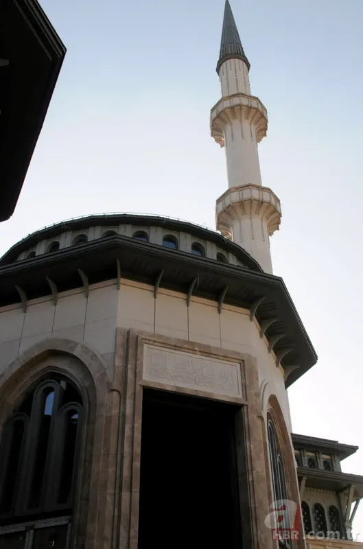 Taksim Cami bugün ibadete açıldı! İşte Taksim Camii'nin mimari özellikleri 16
